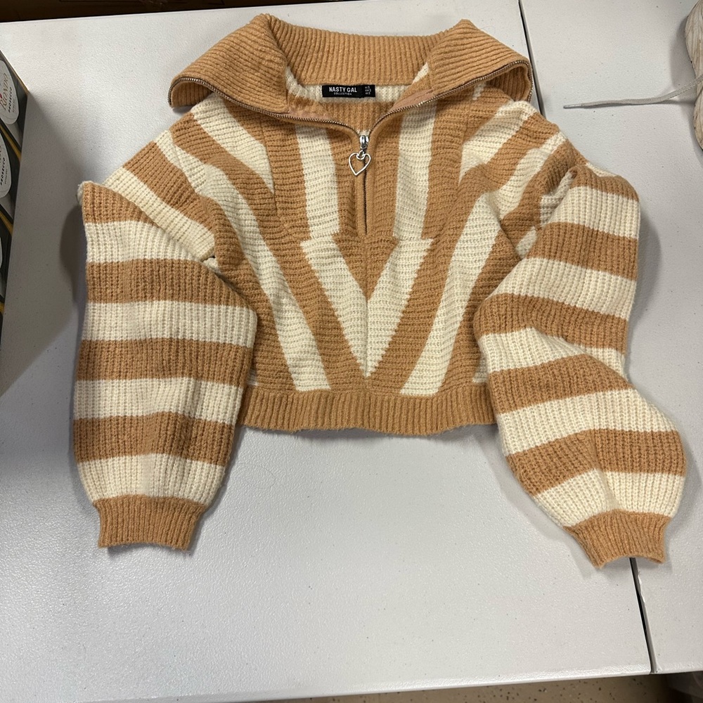 Nasty Gal cropped sweater